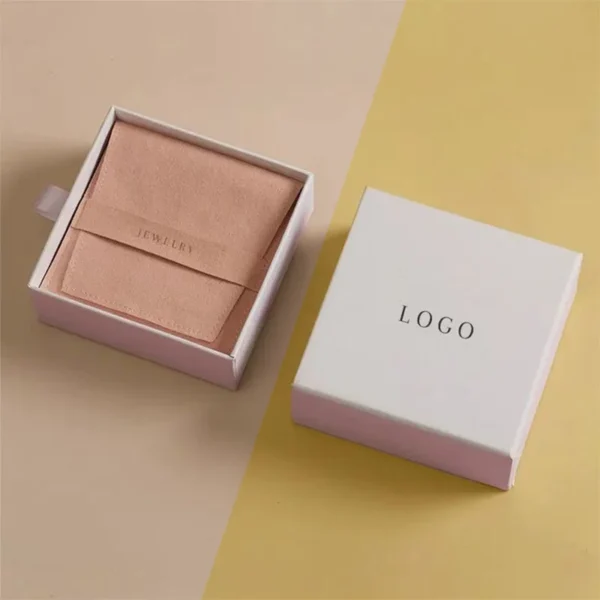 Apparel Sleeve Box